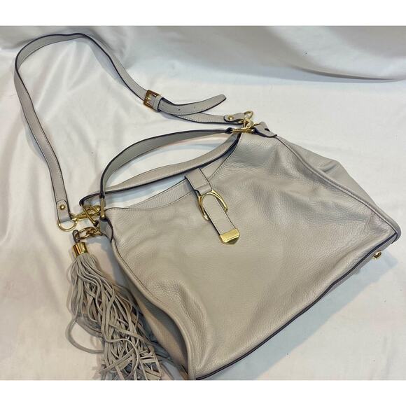 Gili Got It Love It Gray Leather Shoulder Bag With Gold Accents And Tassel EUC - Picture 2 of 11